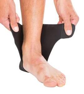 WRAPAROUND ANKLE SUPPORT NEOPRENE – BLK – OSFM